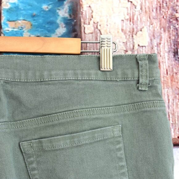 Women's Gloria Vanderbilt Jeans Amanda Straight Leg SIZE 16 Green - Picture 8 of 9